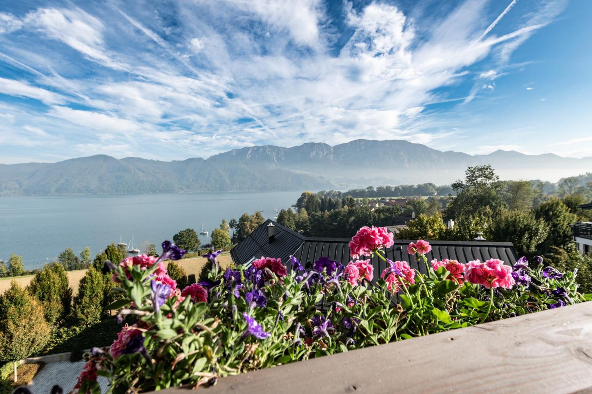 Hotel Schoenberger Nussdorf am Attersee Esterno foto